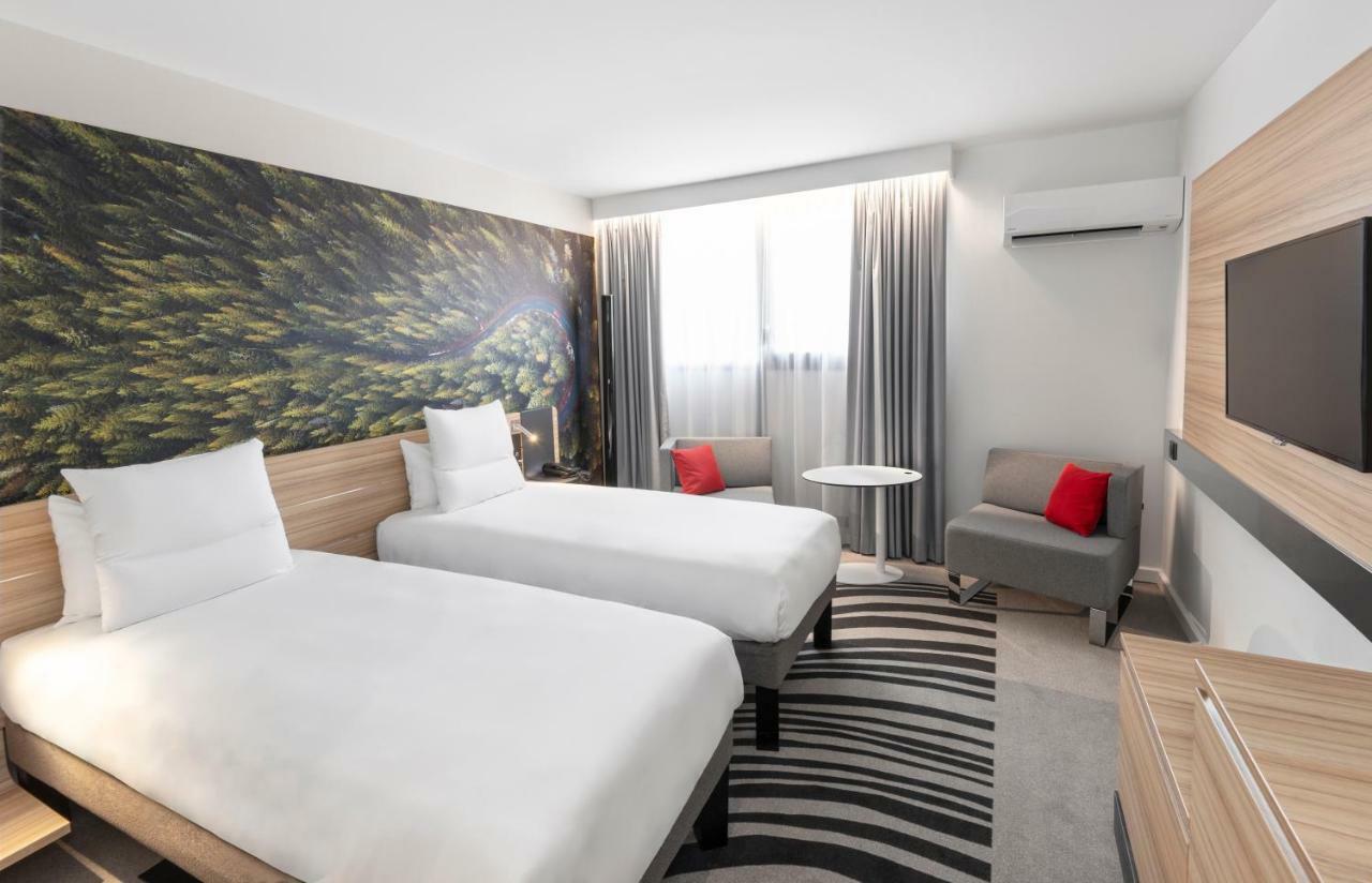 Novotel Centre Val De Loire Hotel 4*
